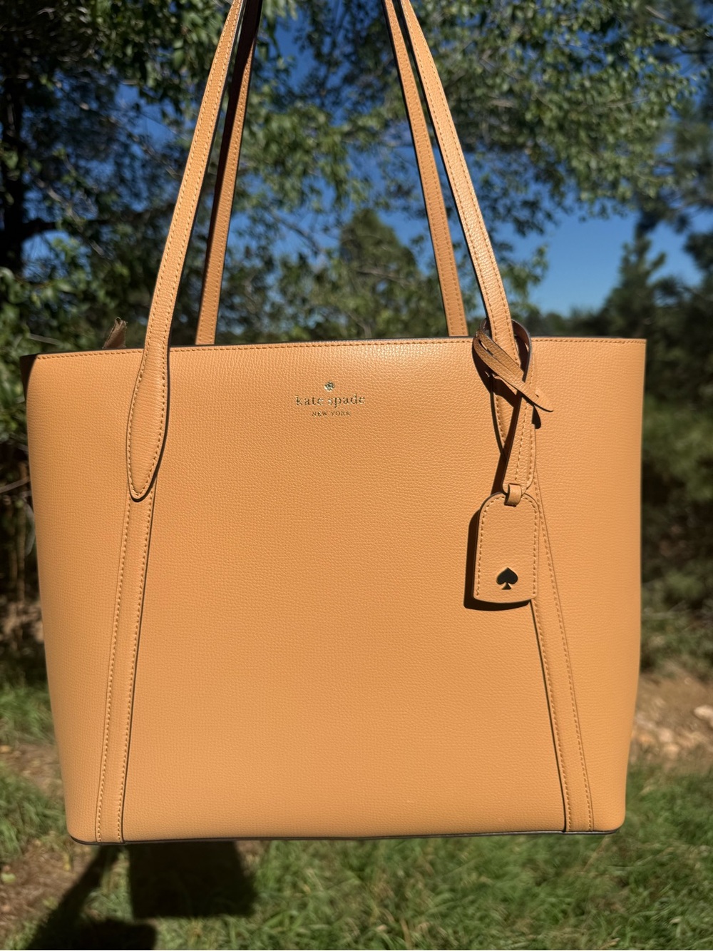 Kate Spade New York Sand/Tan Leather Cara Tote